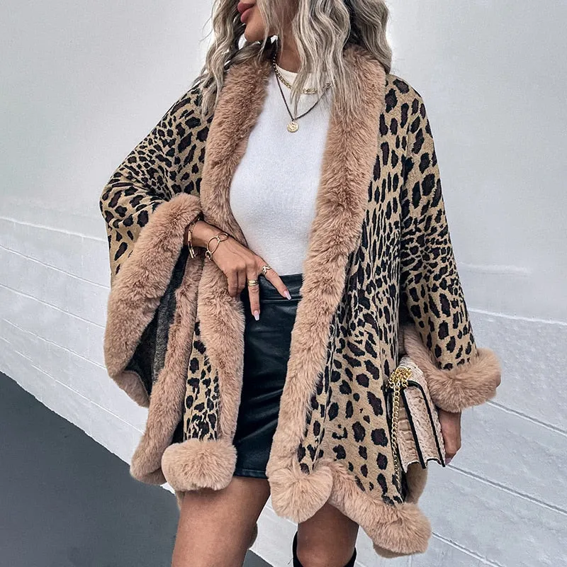 2022 Winter Thick Warm Poncho Fur Collar Cape Coat Women Vintage