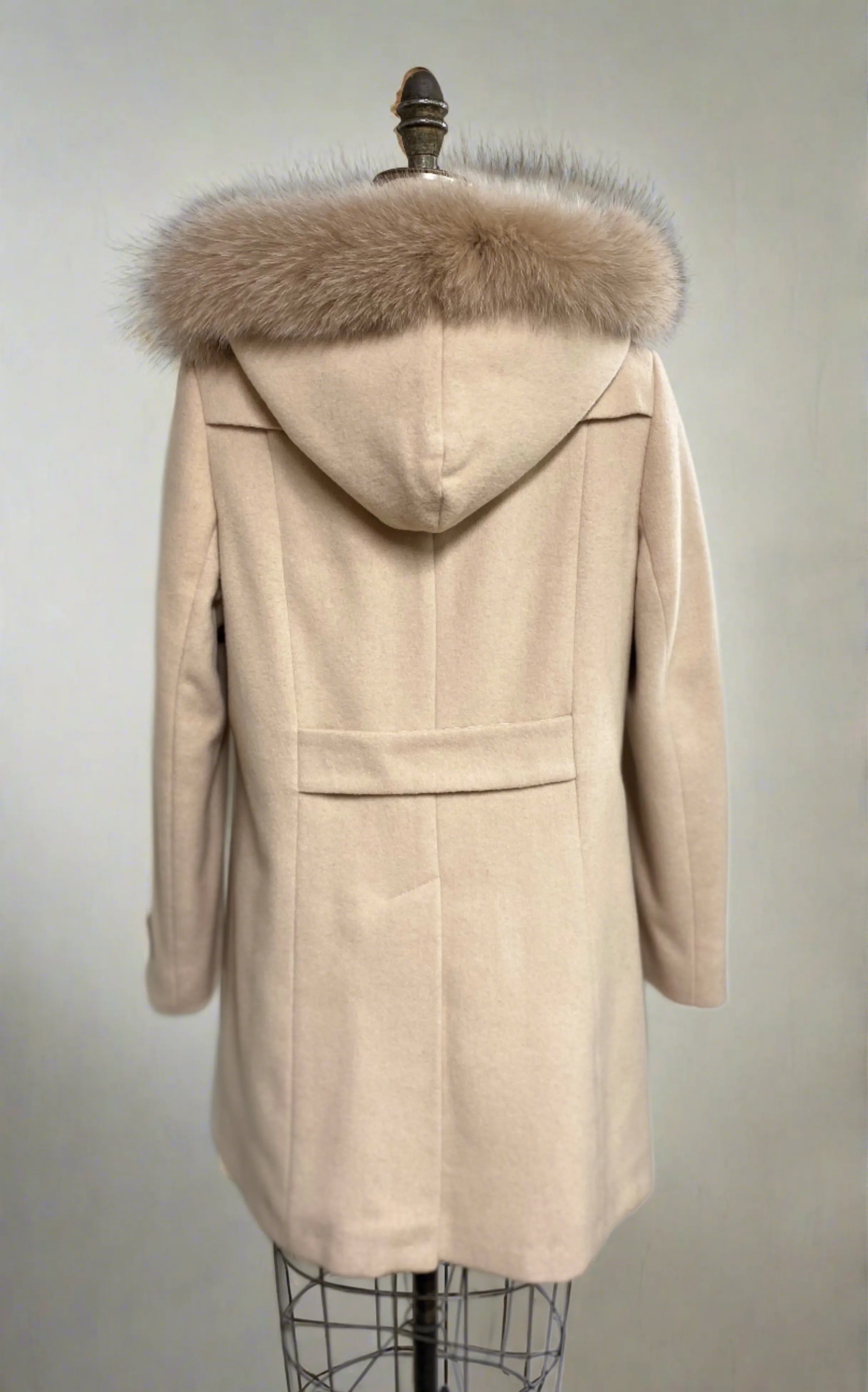 Amanda Coat - Pure Virgin Merino Wool - Detachable Fox Hood