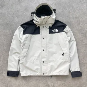 The North Face Gore-tex fleece lined mountain jacket (M)